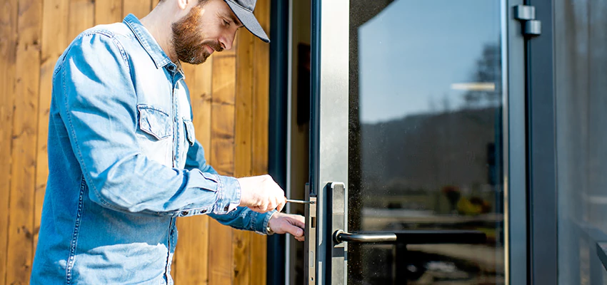 Frameless Glass Storefront Door Locks Replacement in Greenfield, CA